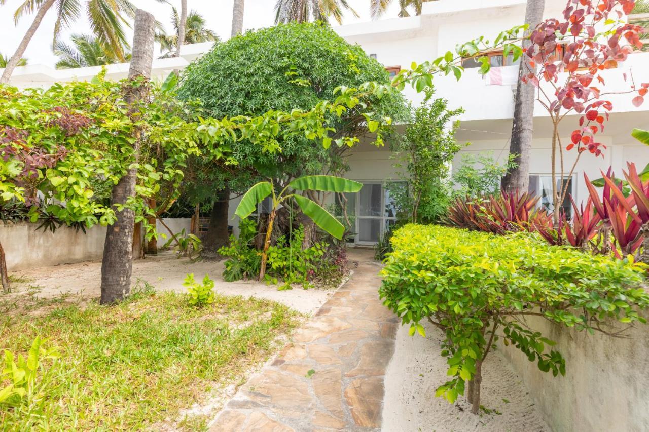 Surfescape Zanzibar Apartment Kiwengwa  ภายนอก รูปภาพ