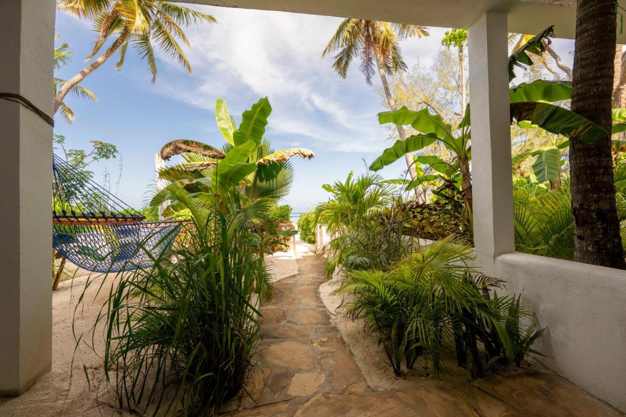 Surfescape Zanzibar Apartment Kiwengwa  ภายนอก รูปภาพ