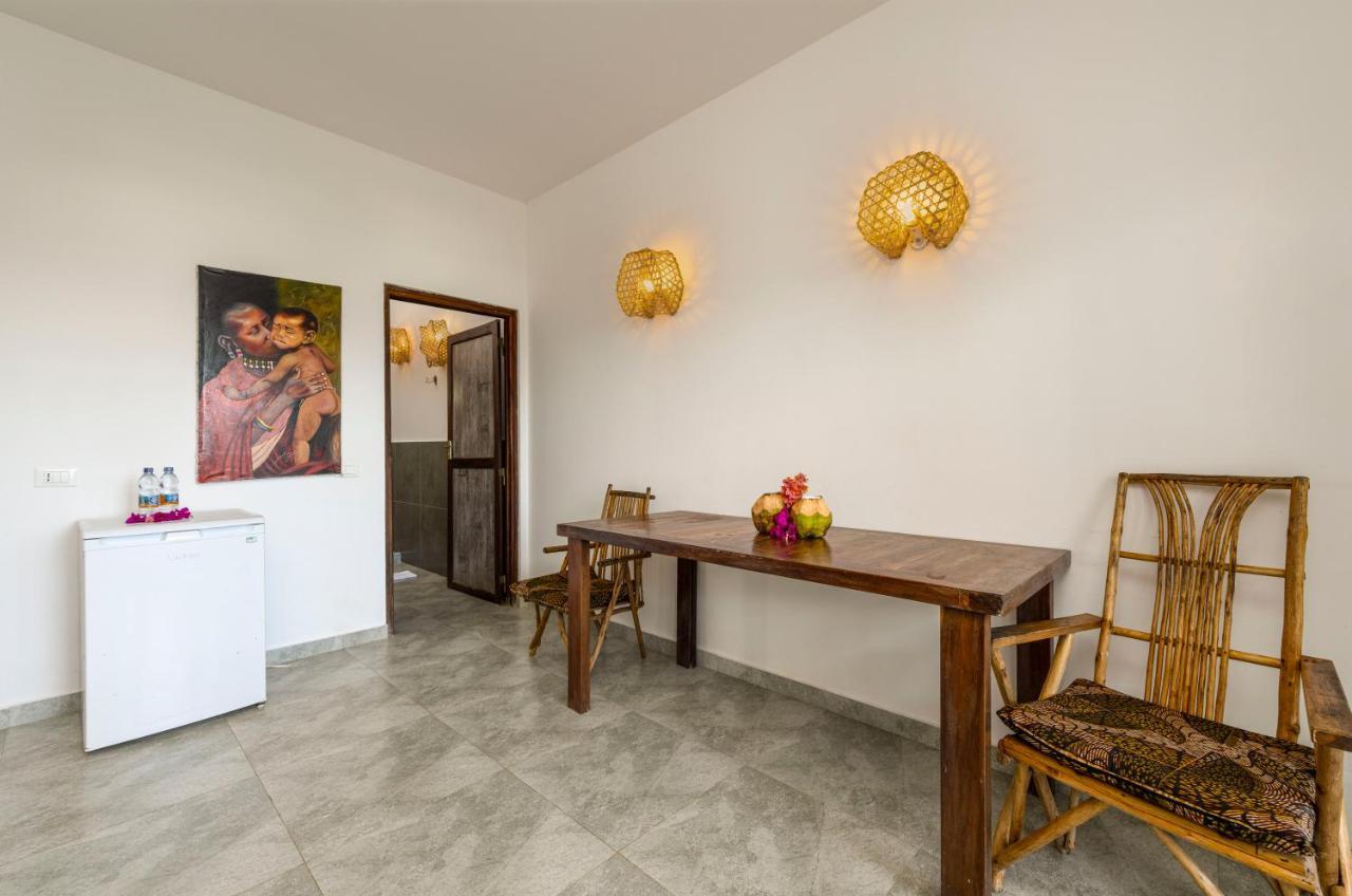Surfescape Zanzibar Apartment Kiwengwa  ภายนอก รูปภาพ