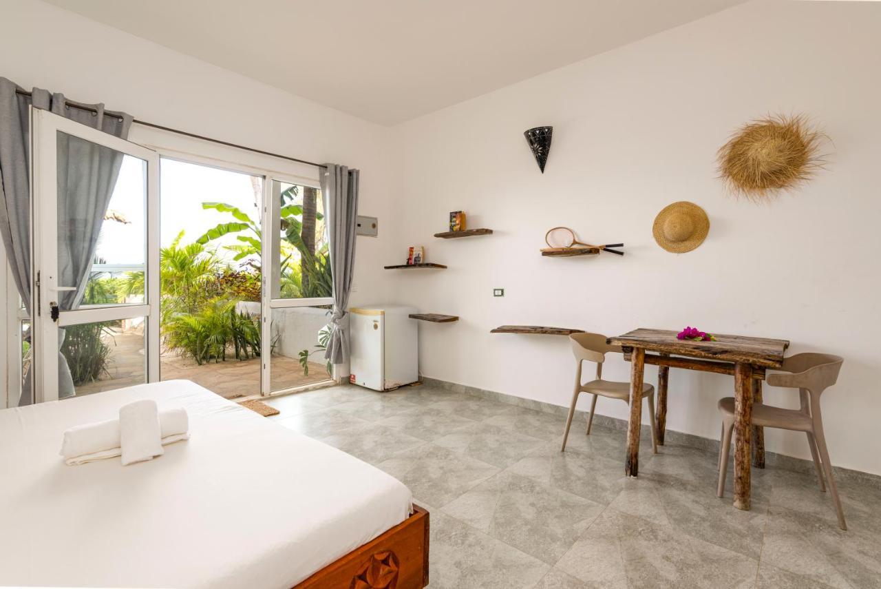 Surfescape Zanzibar Apartment Kiwengwa  ภายนอก รูปภาพ